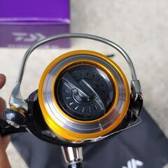 【値下げ】イカ釣りなどに！ PE糸付！DAIWA レブロス　2056H-DH　ダブルハンドルの画像