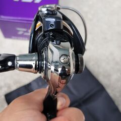 【値下げ】イカ釣りなどに！ PE糸付！DAIWA レブロス　2056H-DH　ダブルハンドルの画像