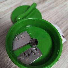 OXO　ベジヌードルカッターの画像