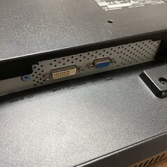 20.1型　液晶ディスプレイ　液晶モニタ　1680×1050　スピーカー付　MITSUBISHI RDT202WM(BK)の画像