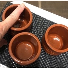 陶器製　　入れ物　3個セット
の画像