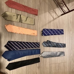 ネクタイ9本の画像