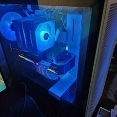 NZXT H7 Flow パソコンケースの画像