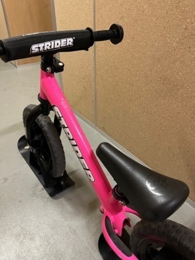 ストライダースポーツ　スノーストライダー　幼児用自転車
　