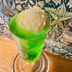 ガラスコップ2客 純喫茶  レトロ喫茶　クリームソーダ 昭和レトロの画像
