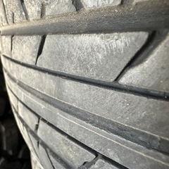 車のパーツ タイヤ、ホイールの画像