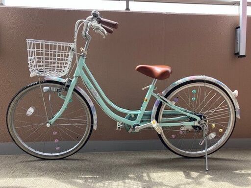 子供用　自転車　２２インチ　ブリヂストン　リコリーナ　３段変速付