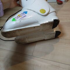 スキー板、ストック、スキーブーツ3点セット　キッズ　の画像