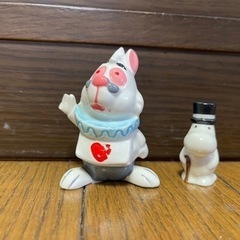 ポケモンぬいぐるみ6体！陶器の置物の画像