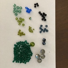 GW値下げ！スワロフスキービーズの画像