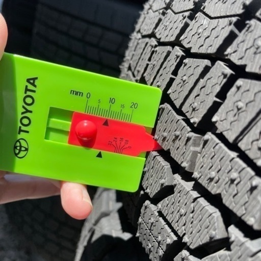 スタッドレス　ほぼ未使用　165/65R14   21年製　ヴィッツ、ヤリス、ルーミー、タンク、パッソ　