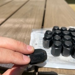 ホイールナットの画像