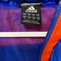 ADIDAS 130cm ライトジャケットの画像