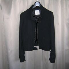 美品　9号　黒のジャケット　カッコいいです