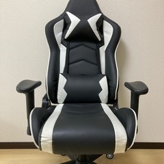 ゲーミングチェアの画像