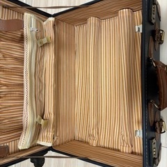 旅行用キャリー の画像