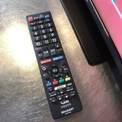 美品 シャープ 2023年 32型液晶テレビ 2T-C32DE 純正リモコン付HDMI BS