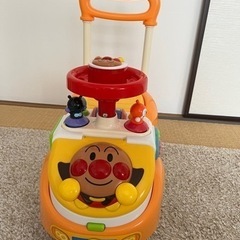 アンパンマン　よくばりビジーカー　　