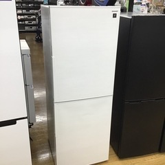 E-6【ご来店頂ける方限定】SHARPの2ドア冷凍冷蔵庫です