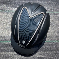 乗馬
ヘルメット