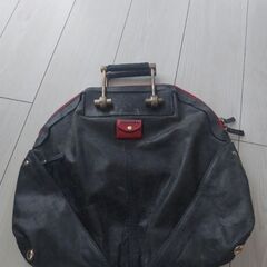 値下げ　お得!　DIESEL　バッグ　定価6万