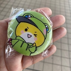 カラフルピーチ缶バッチ