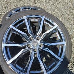 車のパーツ タイヤ、ホイール　