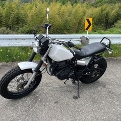 TW200 絶好調セルキック両用タイヤほぼ新品パーツ付　 