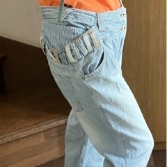 変わりデザイン　レディースデニムパンツ　2145の画像