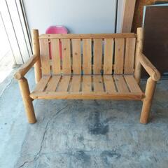 ２人がけウッドチェアの画像