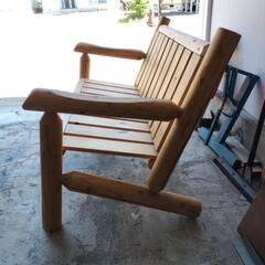 ２人がけウッドチェアの画像