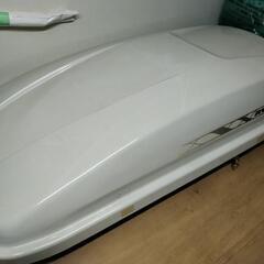 ルーフボックス