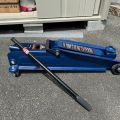 ②スーパーハイリフトジャッキ　リフトアップ車やSUV車に