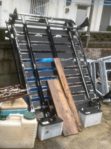 ルーフキャリア