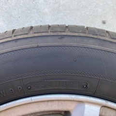 夏タイヤ 175/65R14の画像