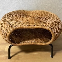 【無料】IKEAオットマンの画像