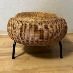 【無料】IKEAオットマンの画像