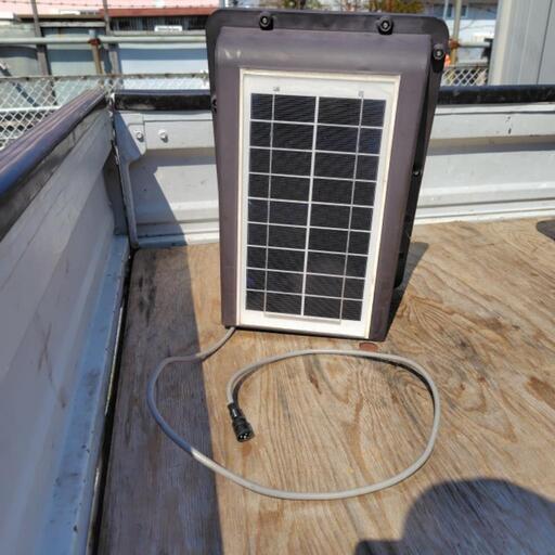 決まりました。太陽電池　バッテリー内蔵　ソルアロー用太陽電池式電源box