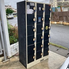 コインロッカー