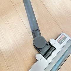 ツインバードコードレスクリーナーの画像