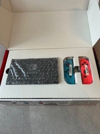 【動作確認済】Nintendo Switch 任天堂スウィッチ2019 付属品有  　