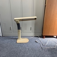 ツインバード工業株式会社製／蛍光灯スタンド