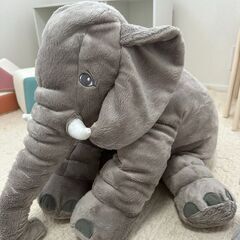 ボールプール＆ぬいぐるみのセットの画像