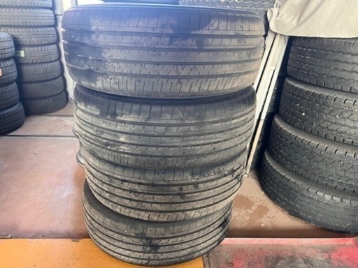 ヨコハマ　ブルーアース　XT  235/55R18