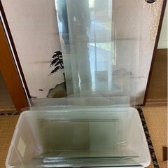 ガラスまとめて‼️大小さまざまあります