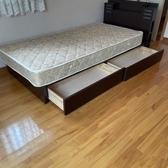 家具 ベッド シングルベッドの画像