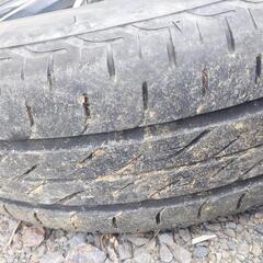 車のパーツ タイヤ、ホイールの画像