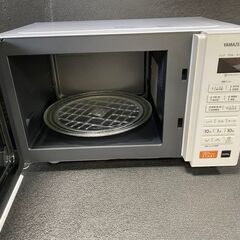 【値下げしました】オーブンレンジ　YAMAZEN　16L ホワイト YRS-G160(V)の画像