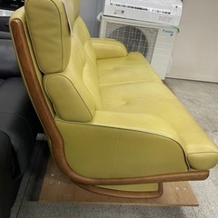 2人掛け カリモクソファ イエローグリーン の画像