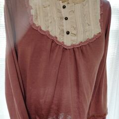 axes femmeカットソー　Tシャツ